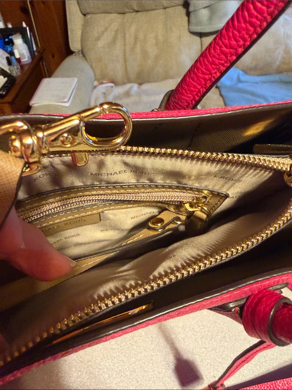Michael Kors Hot Pink Leather Tote with Matching Wallet - Picture 7 of 15